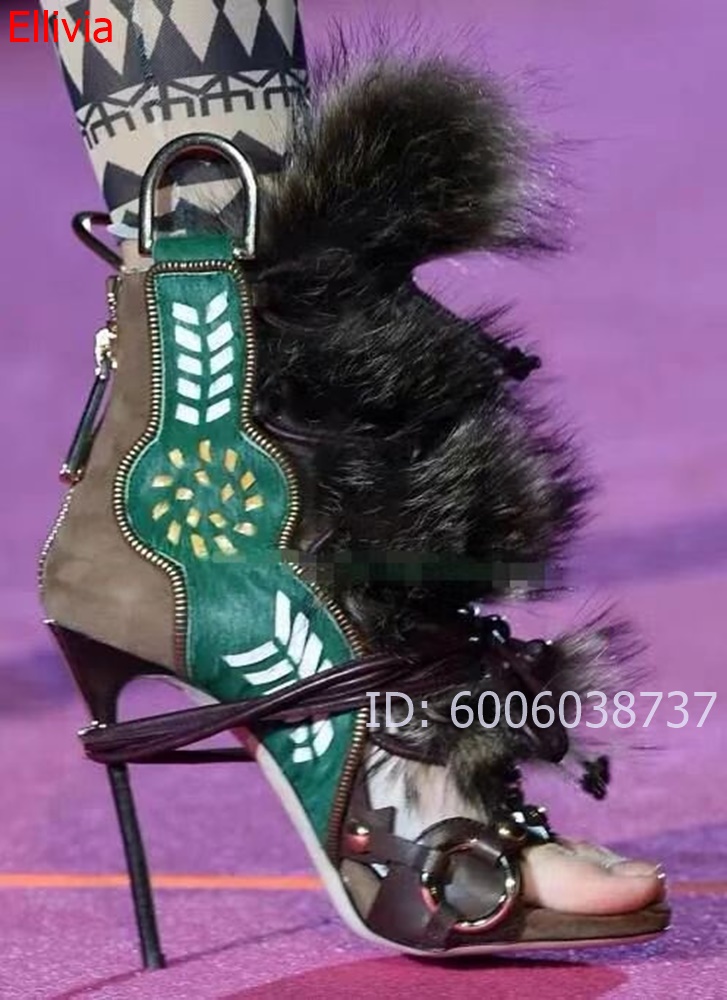 Embroidery Shoes - Kadın Kürklü Bilek Boy Sandalet Botlar