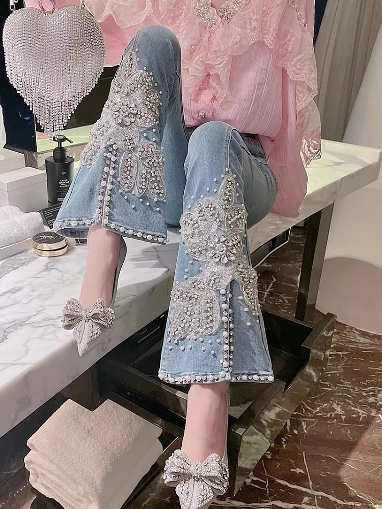 Embroidery Jeans Sakura - Kadınlar Yüksek Bel Kot Çiçek Nakış