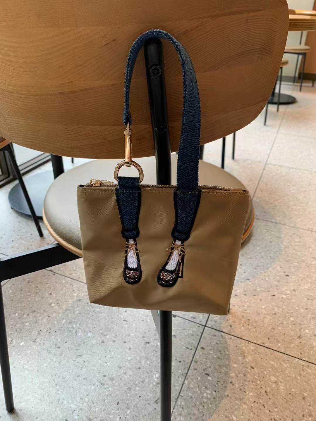 Moda Işlemeli Sıfır Cüzdan Su  - Embroidery Wallet incelemesi ve fiyatı