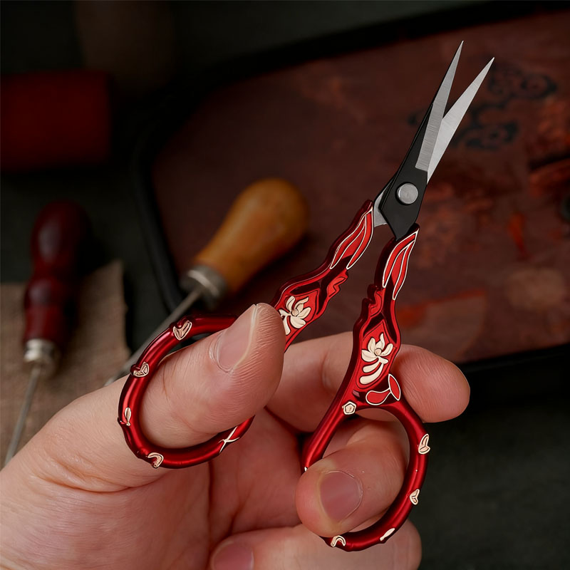 Çapraz dikiş için terzi makası - Embroidery Scissors Small incelemesi ve fiyatı