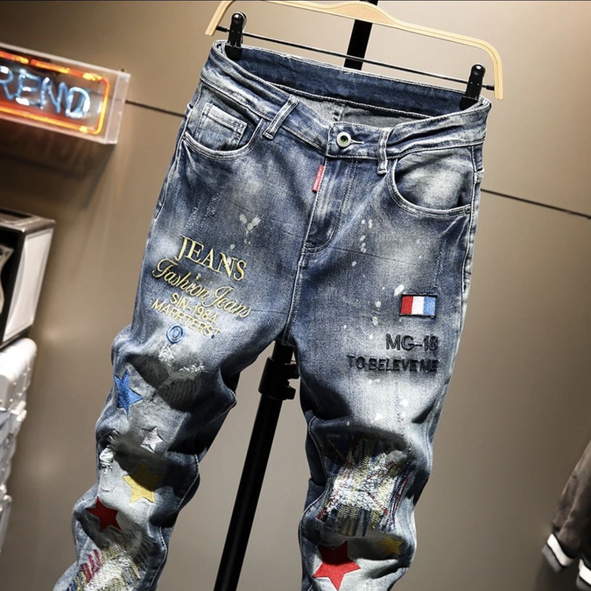 Üst Düzey Amerikan Ağır Sanayi - Embroidery On Jeans incelemesi ve fiyatı