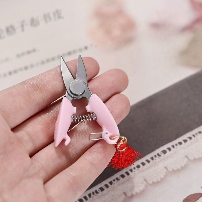 1 adet Mini Cep Makas Metal Of - Embroidery Scissors Small incelemesi ve fiyatı