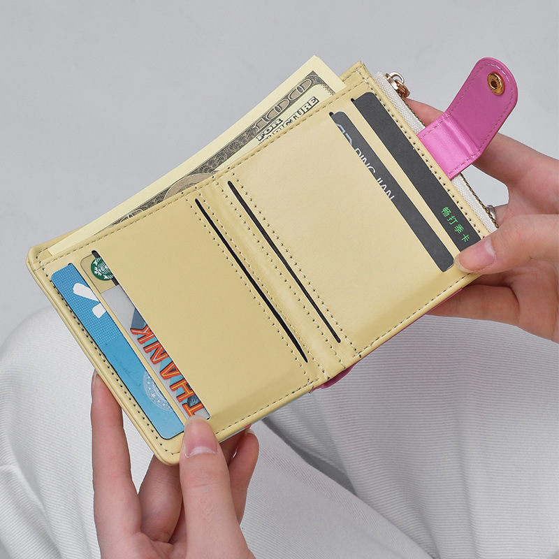 Taşınabilir Kawaii Dachshund N - Embroidery Wallet incelemesi ve fiyatı